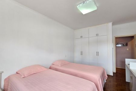 Apartamento à venda com 200m², 3 quartos e 1 vagaQuarto 1