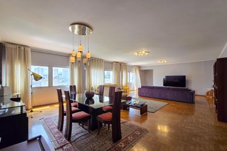 Apartamento à venda com 200m², 3 quartos e 1 vagaSala