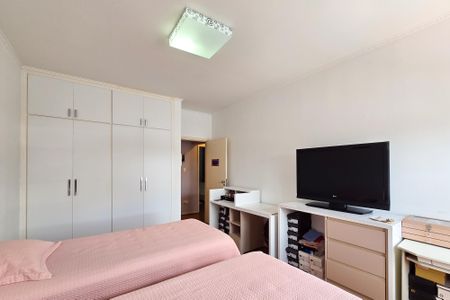 Apartamento à venda com 200m², 3 quartos e 1 vagaQuarto 1