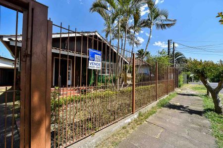 Casa à venda com 192m², 4 quartos e 2 vagasFachada