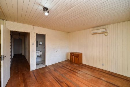 Suíte de casa à venda com 4 quartos, 192m² em Sarandi, Porto Alegre