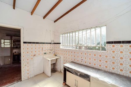 Casa à venda com 192m², 4 quartos e 2 vagasÁrea de Serviço