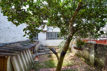 Casa à venda com 192m², 4 quartos e 2 vagasQuintal