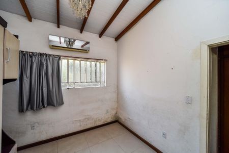 Casa à venda com 192m², 4 quartos e 2 vagasQuarto 3