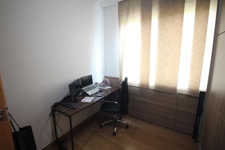 Quarto 1 de apartamento à venda com 3 quartos, 130m² em Diamante, Belo Horizonte