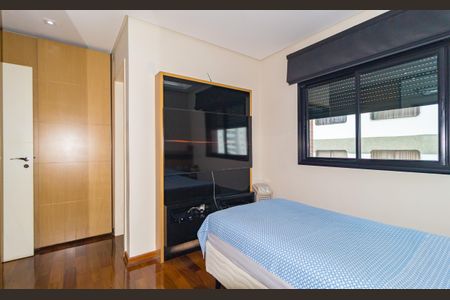 Apartamento à venda com 186m², 3 quartos e 4 vagas Apartamento à venda com 186m², 3 quartos e 4 vagasSuíte 1