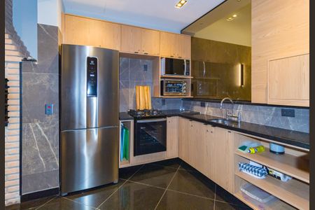 Apartamento à venda com 186m², 3 quartos e 4 vagas Apartamento à venda com 186m², 3 quartos e 4 vagasSalão de Festas