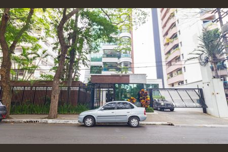 Apartamento à venda com 186m², 3 quartos e 4 vagas Apartamento à venda com 186m², 3 quartos e 4 vagasFachada