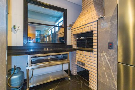 Apartamento à venda com 186m², 3 quartos e 4 vagas Apartamento à venda com 186m², 3 quartos e 4 vagasChurrasqueira/Salão de Festas