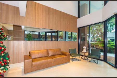 Apartamento à venda com 186m², 3 quartos e 4 vagas Apartamento à venda com 186m², 3 quartos e 4 vagasHall social