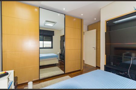 Apartamento à venda com 186m², 3 quartos e 4 vagas Apartamento à venda com 186m², 3 quartos e 4 vagasSuíte 1