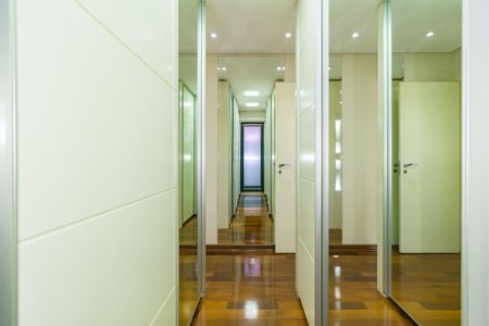 Apartamento à venda com 186m², 3 quartos e 4 vagas Apartamento à venda com 186m², 3 quartos e 4 vagasSuíte 3 - Closet