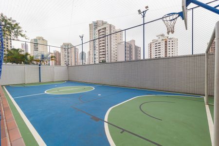 Apartamento à venda com 186m², 3 quartos e 4 vagas Apartamento à venda com 186m², 3 quartos e 4 vagasQuadra