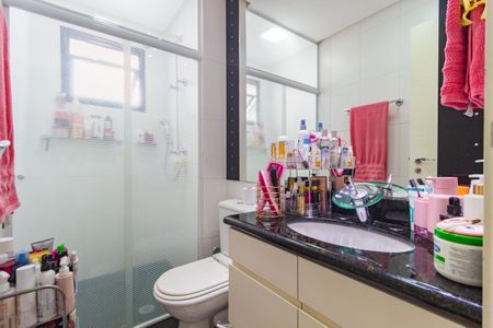 Apartamento à venda com 186m², 3 quartos e 4 vagas Apartamento à venda com 186m², 3 quartos e 4 vagasBanheiro - Suíte 2