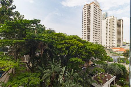 Apartamento à venda com 186m², 3 quartos e 4 vagas Apartamento à venda com 186m², 3 quartos e 4 vagasVista - Varanda