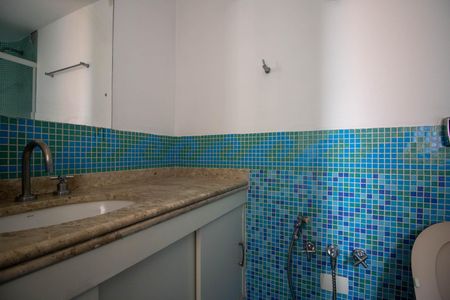 Apartamento para alugar com 309m², 4 quartos e 4 vagasBanheiro Suíte 2