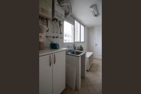 Apartamento para alugar com 309m², 4 quartos e 4 vagasÁrea de Serviço