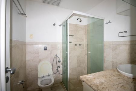 Apartamento para alugar com 309m², 4 quartos e 4 vagasBanheiro 1 da suíte 1