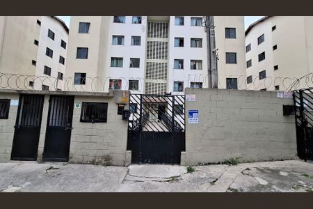Apartamento à venda com 45m², 2 quartos e sem vaga Apartamento à venda com 45m², 2 quartos e sem vagaFachada