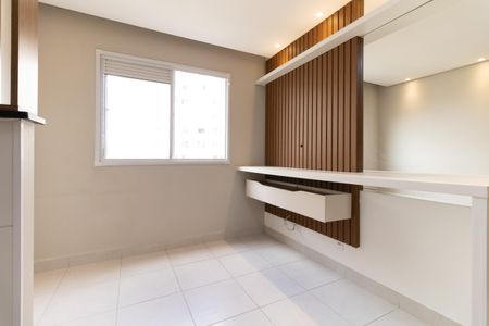 Sala de apartamento para alugar com 2 quartos, 36m² em Parque Fongaro, São Paulo