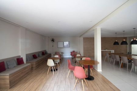 Apartamento para alugar com 51m², 2 quartos e sem vaga Apartamento para alugar com 51m², 2 quartos e sem vagaÁrea comum - Salão de festas