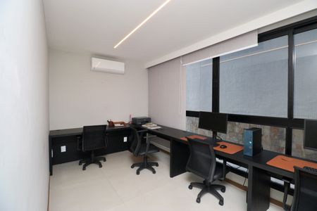 Apartamento para alugar com 33m², 1 quarto e 1 vagaCoworking