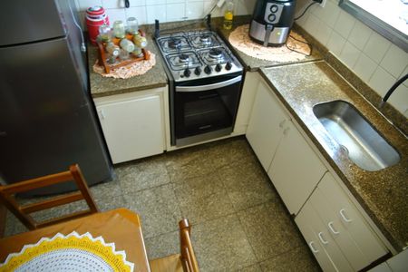 Apartamento para alugar com 70m², 3 quartos e 1 vagaCozinha 