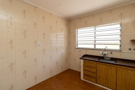Casa para alugar com 70m², 1 quarto e 1 vaga Casa para alugar com 70m², 1 quarto e 1 vagaCozinha