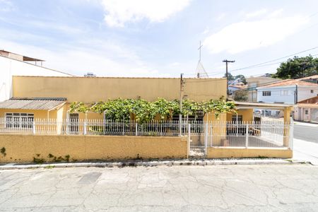 Vista do Quarto de casa para alugar com 1 quarto, 70m² em Vila Isolina Mazzei, São Paulo