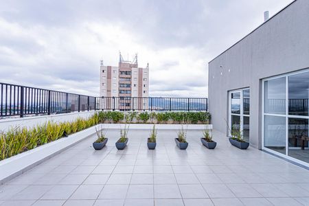 Apartamento à venda com 35m², 2 quartos e sem vagaÁrea comum