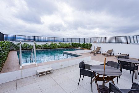 Apartamento à venda com 35m², 2 quartos e sem vagaÁrea comum - Piscina