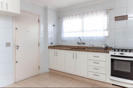 Apartamento à venda com 90m², 2 quartos e 1 vagaCozinha