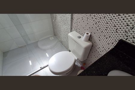 Casa à venda com 190m², 3 quartos e 4 vagas Casa à venda com 190m², 3 quartos e 4 vagasBanheiro Suíte 1