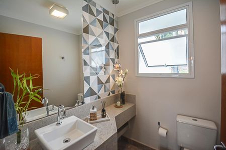 Casa à venda com 257m², 3 quartos e 5 vagasLavabo