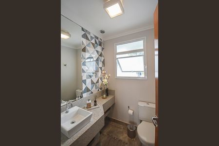 Casa à venda com 257m², 3 quartos e 5 vagasLavabo