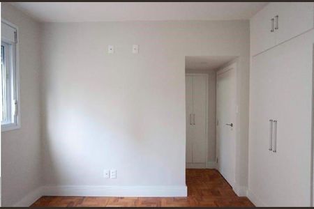 Apartamento à venda com 3 quartos, 215m² em Santa Cecilia, São Paulo