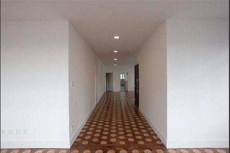 Apartamento à venda com 3 quartos, 215m² em Santa Cecilia, São Paulo