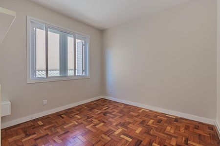 Apartamento para alugar com 65m², 2 quartos e sem vaga