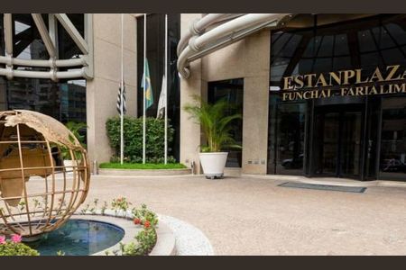 Apartamento à venda com 30m², 1 quarto e 1 vaga