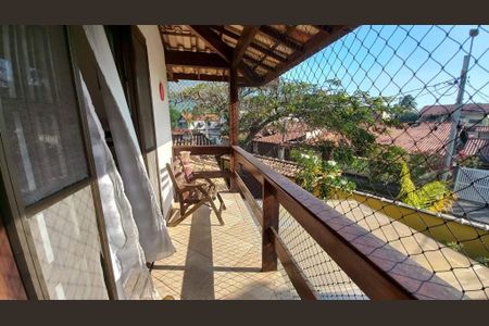 Casa à venda com 3 quartos, 144m² em Itaipu, Niterói