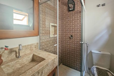 Casa para alugar com 420m², 3 quartos e 3 vagas Casa para alugar com 420m², 3 quartos e 3 vagasbanheiro da suíte 2