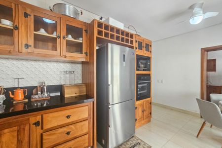 Casa para alugar com 420m², 3 quartos e 3 vagas Casa para alugar com 420m², 3 quartos e 3 vagascozinha