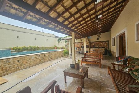 Casa para alugar com 420m², 3 quartos e 3 vagas Casa para alugar com 420m², 3 quartos e 3 vagasÁrea de Lazer privativa