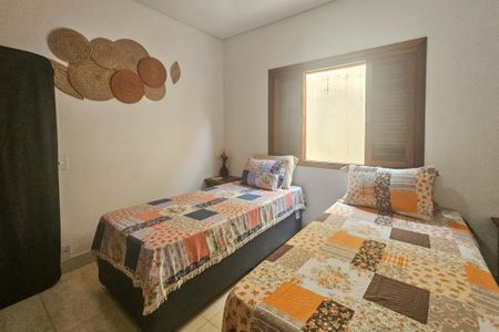 Casa para alugar com 420m², 3 quartos e 3 vagas Casa para alugar com 420m², 3 quartos e 3 vagassuíte 1