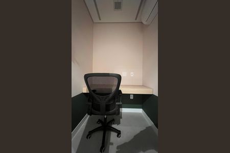 Apartamento à venda com 86m², 2 quartos e 1 vaga Apartamento à venda com 86m², 2 quartos e 1 vagaCoworking