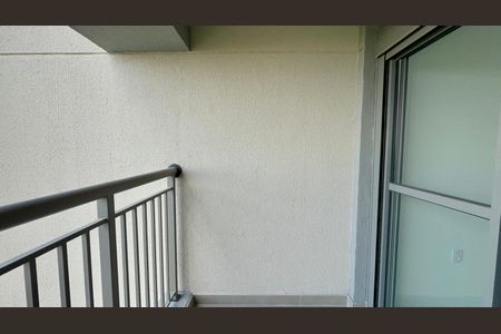 Apartamento à venda com 86m², 2 quartos e 1 vaga Apartamento à venda com 86m², 2 quartos e 1 vagaVaranda da Suite