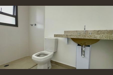 Apartamento à venda com 86m², 2 quartos e 1 vaga Apartamento à venda com 86m², 2 quartos e 1 vagaBanheiro da Suíte 1