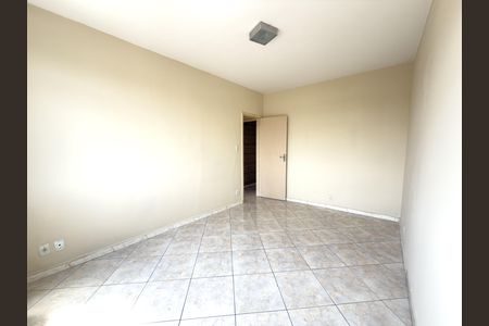 Apartamento à venda com 71m², 2 quartos e 1 vagaQuarto 2