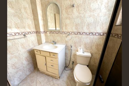 Apartamento à venda com 71m², 2 quartos e 1 vagaBanheiro