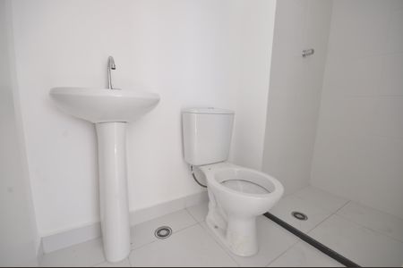 Apartamento para alugar com 32m², 2 quartos e sem vagaBanheiro